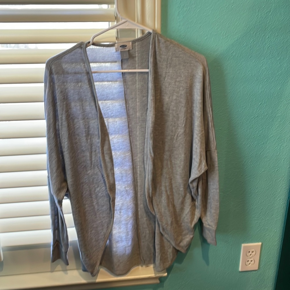 Old Navy soft grey women’s cardigan size S